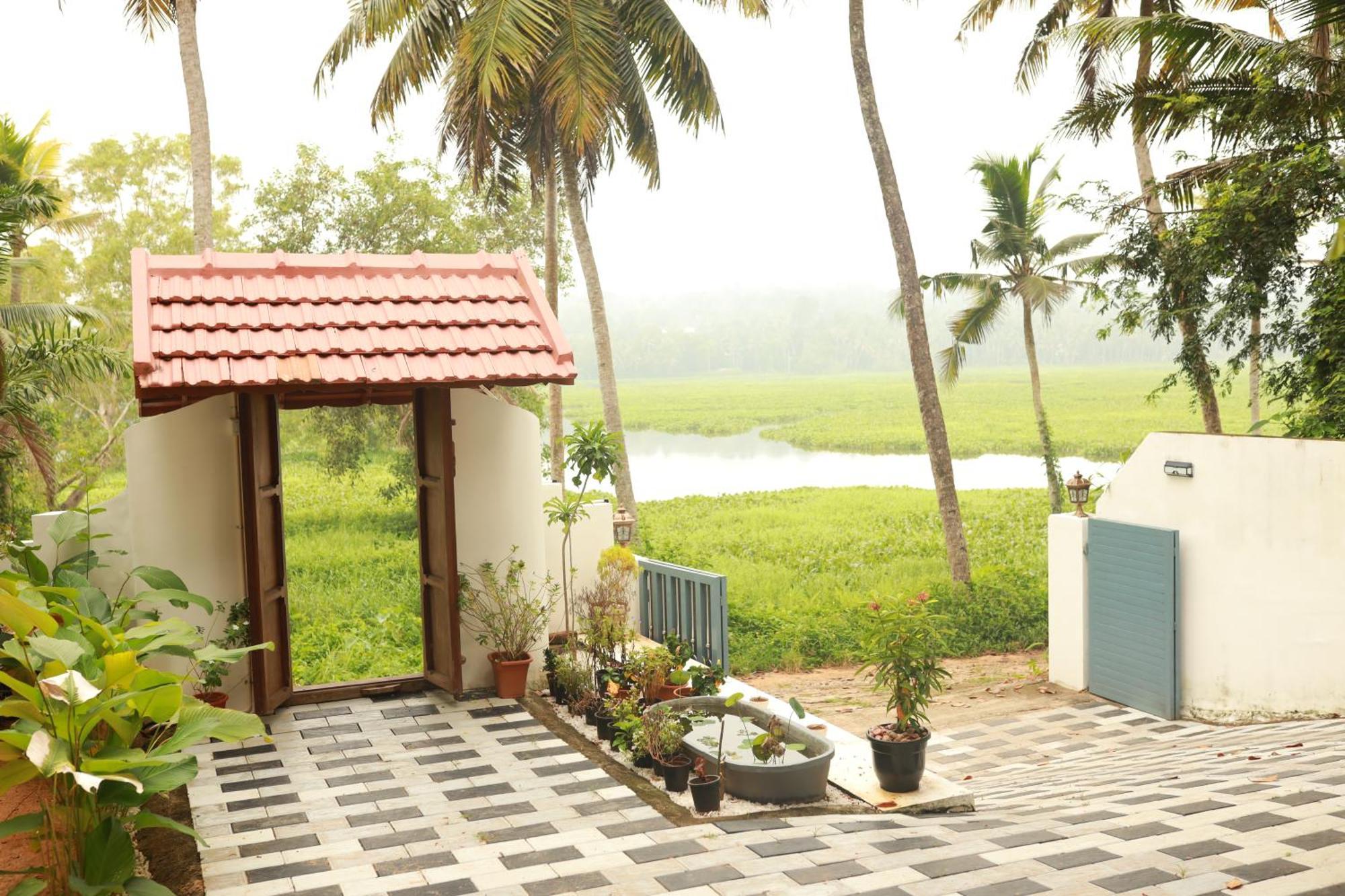 Kovalam Lake View Villa Vellayani Kültér fotó